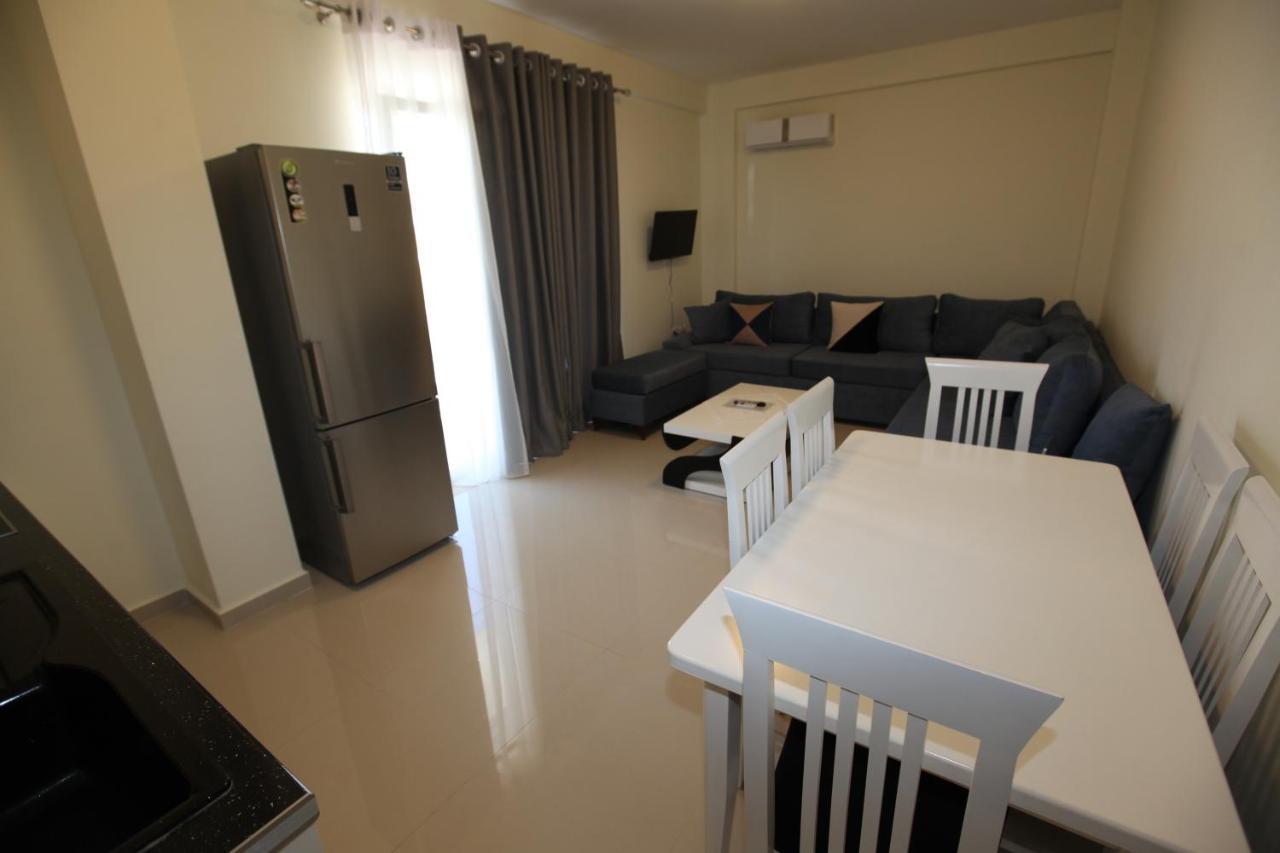 Hotel Golden Ksamil Esterno foto
